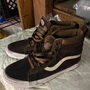 Vans Sk8-Hi MTE Scotchgard sneakers in a dark earth seal brown